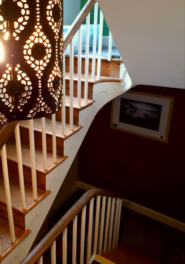 Ty Glyndwr Bunkhouse, Bar And Cafe Hostel Caernarfon Ngoại thất bức ảnh