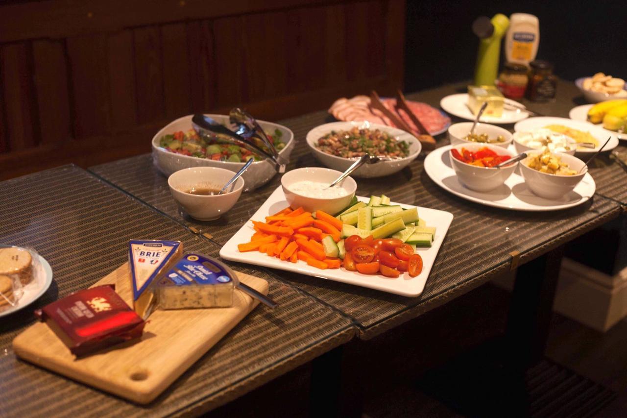 Ty Glyndwr Bunkhouse, Bar And Cafe Hostel Caernarfon Ngoại thất bức ảnh