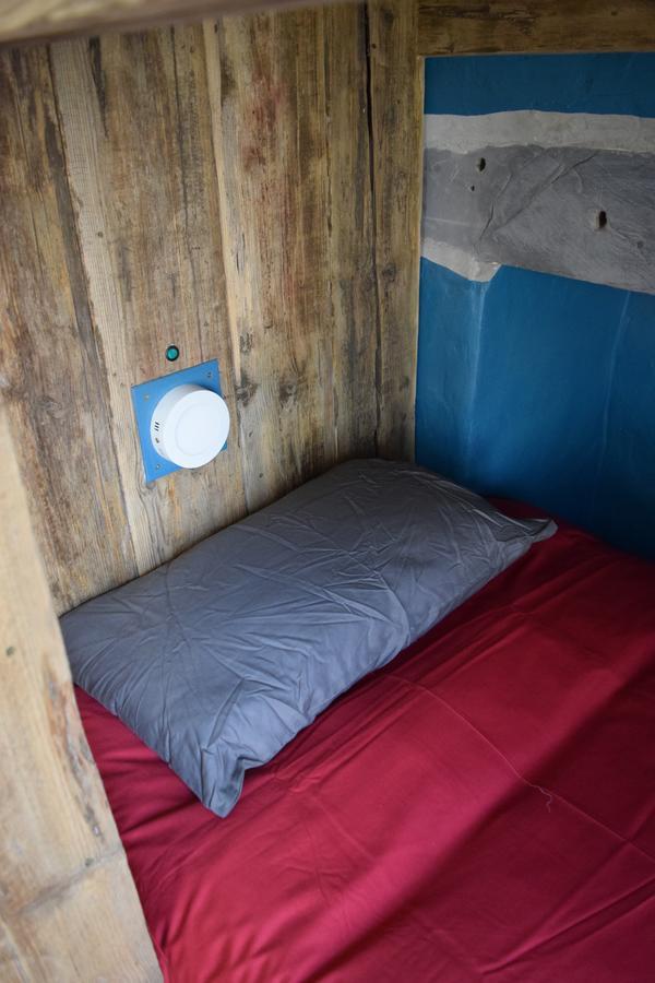Ty Glyndwr Bunkhouse, Bar And Cafe Hostel Caernarfon Ngoại thất bức ảnh