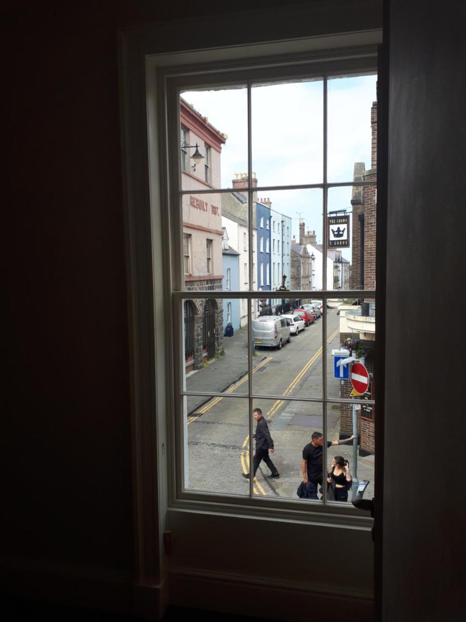 Ty Glyndwr Bunkhouse, Bar And Cafe Hostel Caernarfon Ngoại thất bức ảnh